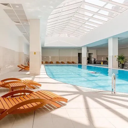 29th Floor Cevahir Apartment-free Parking-spa Nad Gym-stunning View *