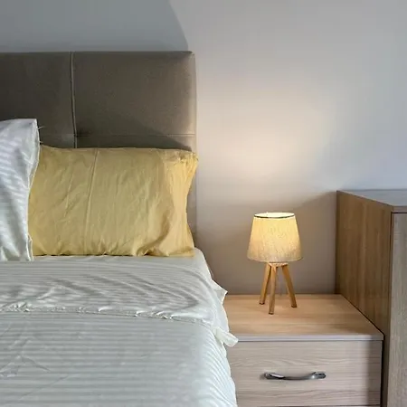 29th Floor Cevahir Apartment-free Parking-spa Nad Gym-stunning View *