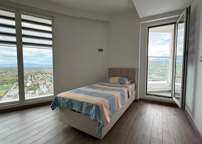 29th Floor Cevahir Apartment-free Parking-spa Nad Gym-stunning View