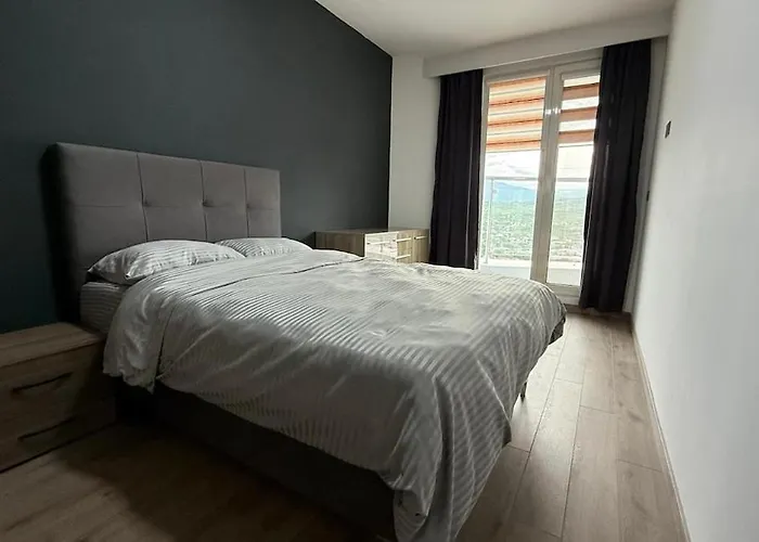 29th Floor Cevahir Apartment-free Parking-spa Nad Gym-stunning View *