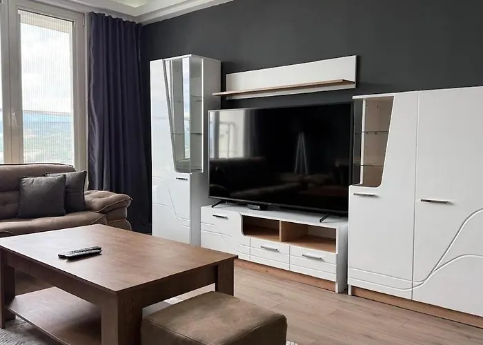 29th Floor Cevahir Apartment-free Parking-spa Nad Gym-stunning View *